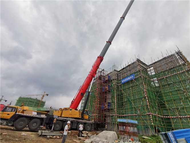 江川区吊车租赁需要注意事项